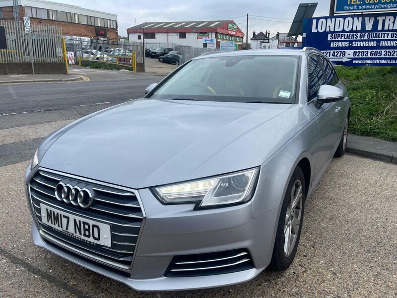 AUDI A4 AVANT