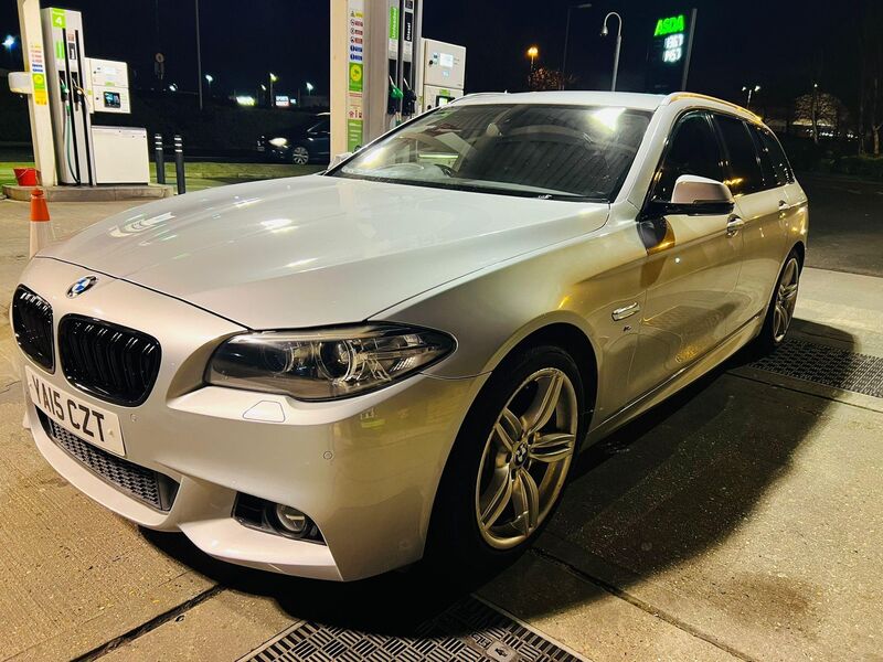 BMW 5 SERIES